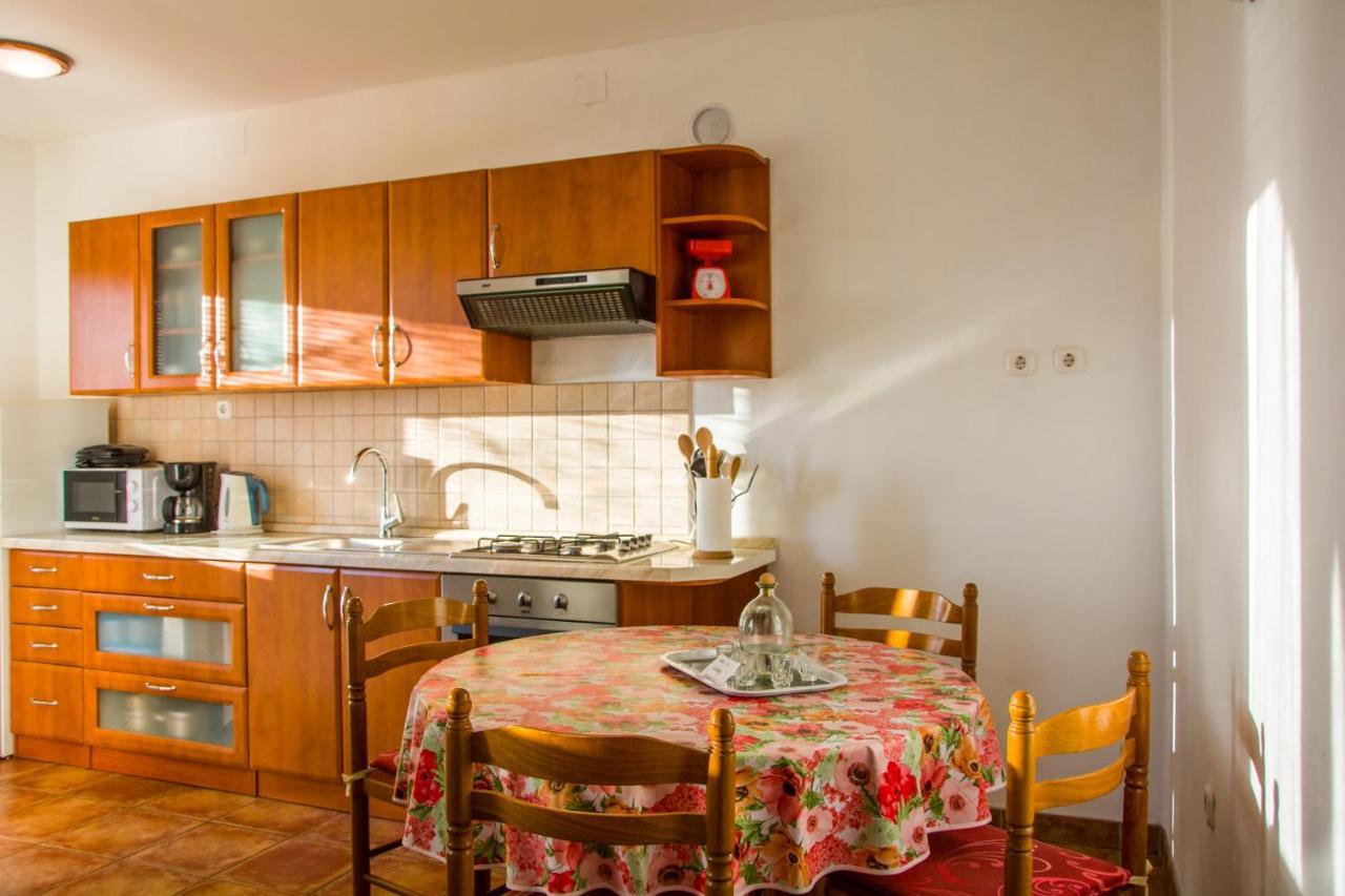 Apartments With A Parking Space Senj - 11520 외부 사진