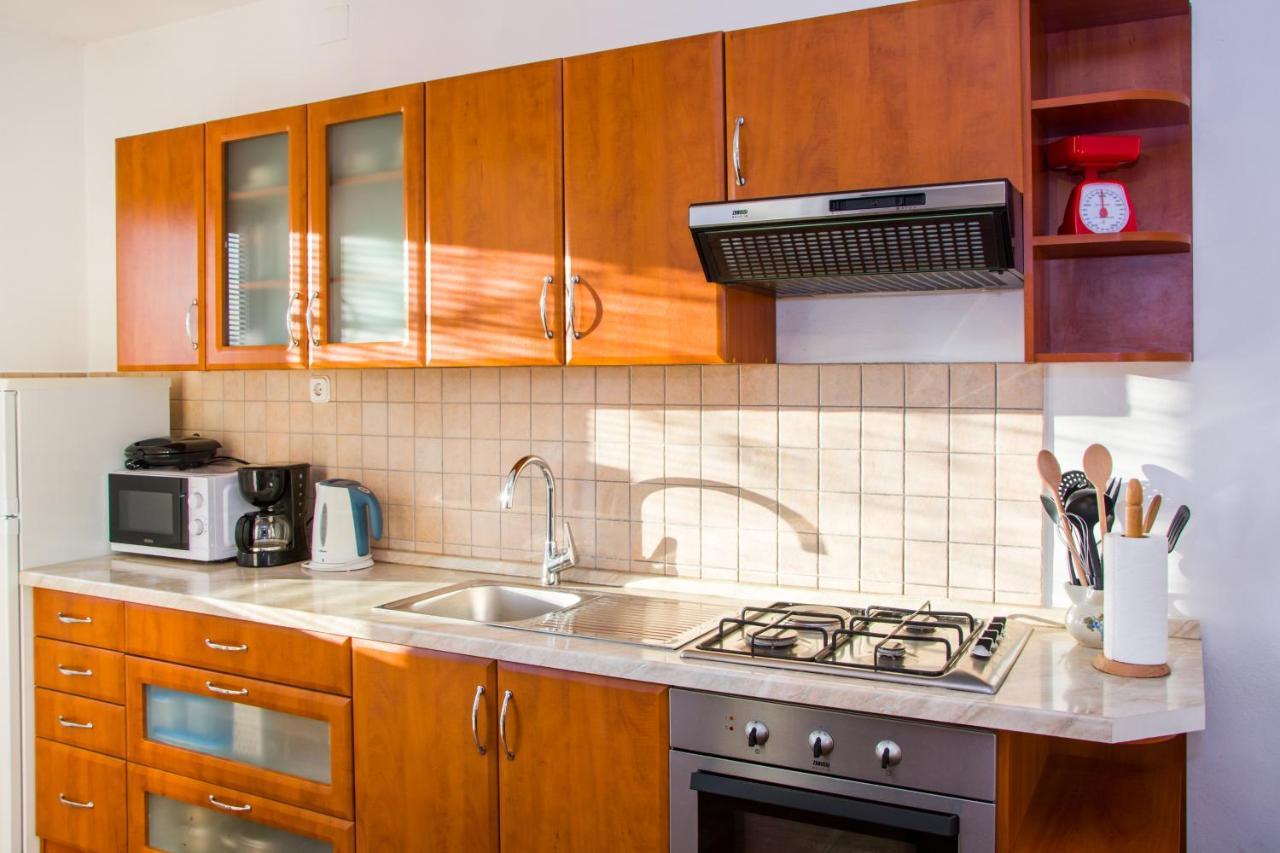 Apartments With A Parking Space Senj - 11520 외부 사진